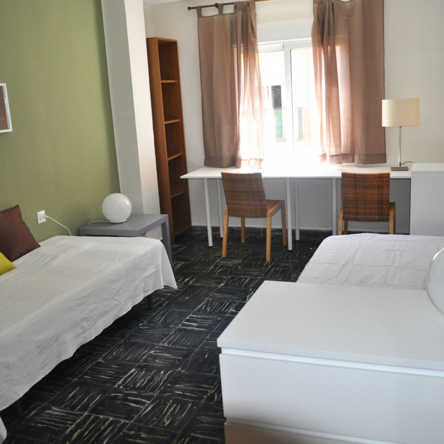 Home-stay, half board, single