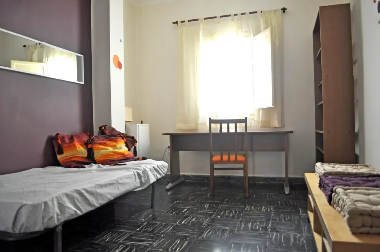 Shared apartment, single – AIP Language Institute